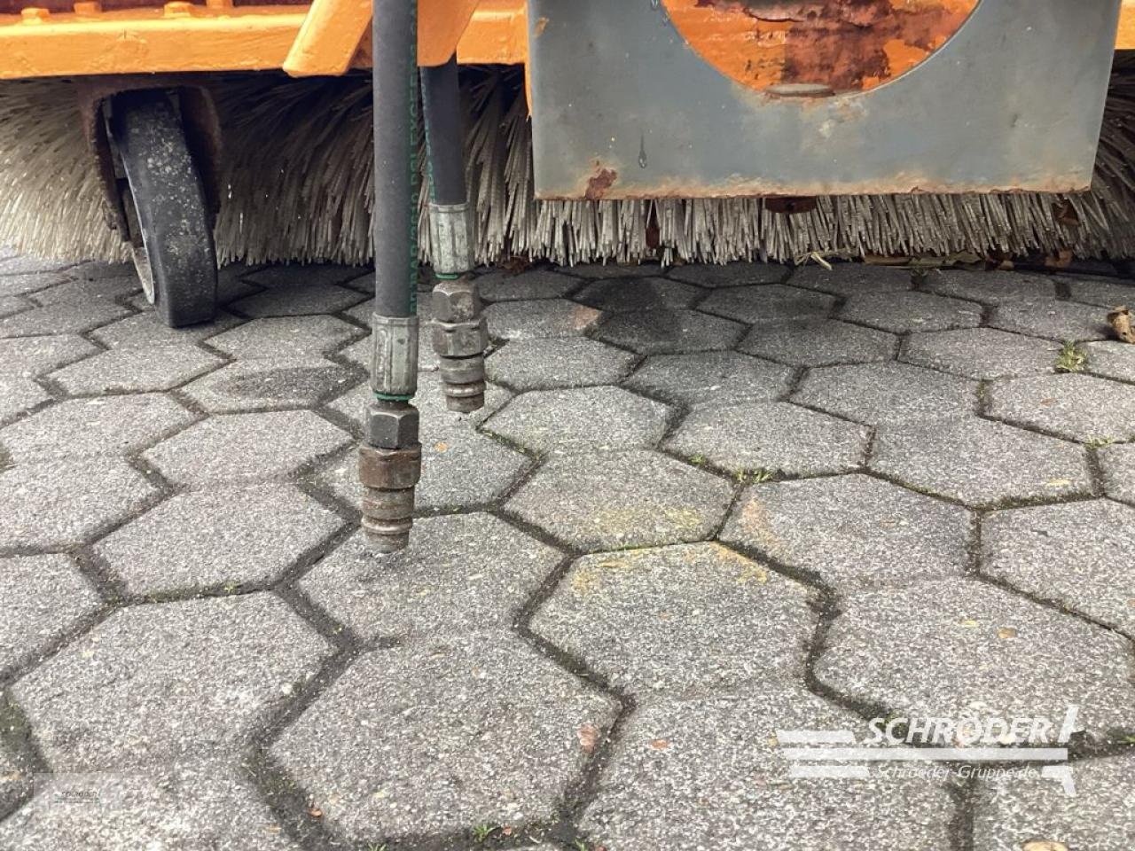 Kehrmaschine typu Sonstige 1,50 M KEHRMASCHINE | KOPPELDREIECK, Gebrauchtmaschine v Norden (Obrázok 3)